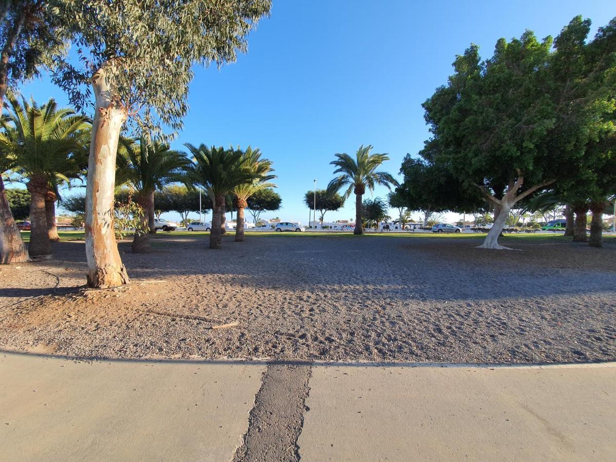 Pool & Wifi Free Shared Flat Private Room By Ocean Park Maspalomas  Kültér fotó