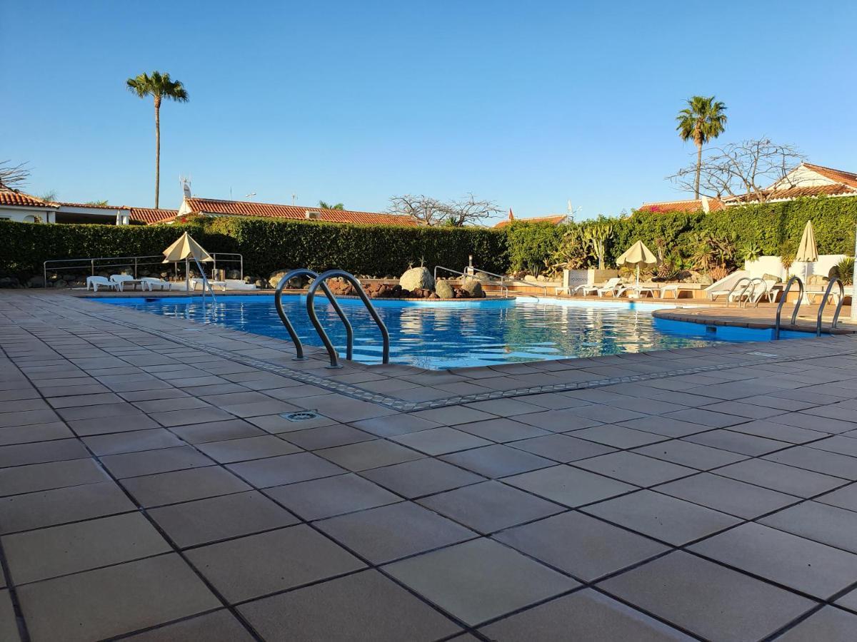 Pool & Wifi Free Shared Flat Private Room By Ocean Park Maspalomas  Kültér fotó